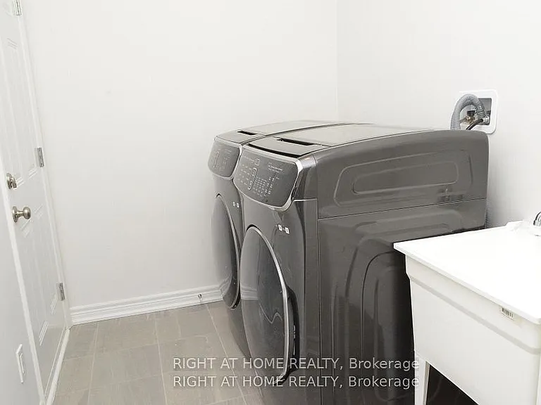 65 Jazzberry Rd #2 — Photo 15