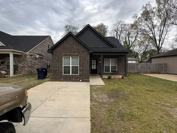 411 Pine St, West Memphis, AR 72301