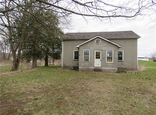 3838 Dewey Rd, Shortsville, NY 14548