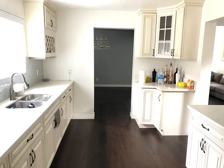10031 Adoree St — Photo 10