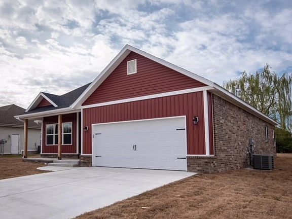 2nd image of 608 Teri Dr