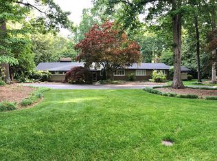 1565 Barberry Ln, Spartanburg, SC 29302