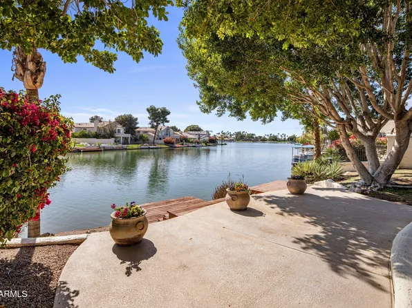 1837 E CATAMARAN Drive, Gilbert, AZ 85234