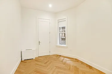 Rented by Akelius Real Estate Management