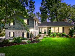 77 Oak Hills Dr, Hanover, PA 17331