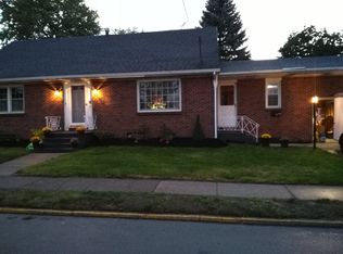 950 Ridge Rd, Lackawanna, NY 14218