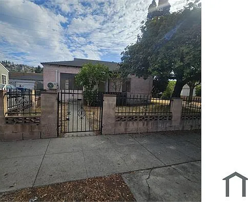 2 bed, 844 sqft, $2,600 — Photo 4