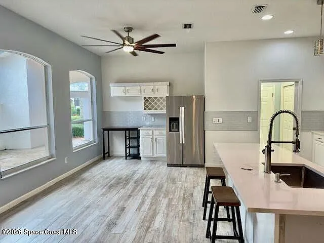 2 bed, 2.0 bath, 1749 sqft, $3,200 — Photo 3