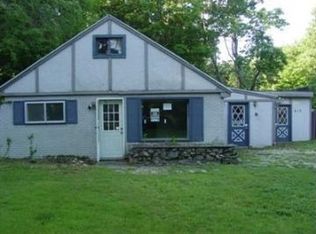 615 E Alice St, Whitehall, MI 49461