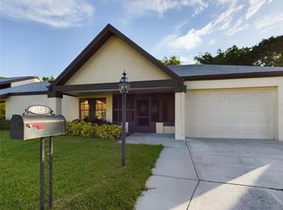 740 Lakewood Dr, Palm Harbor, FL 34684