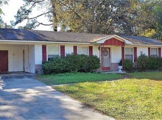 17 Paradise Dr, Savannah, GA 31406