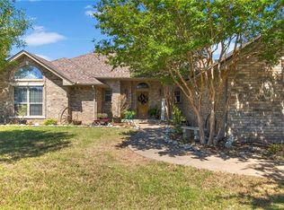 3201 Leatherwood Ct, Granbury, TX 76049