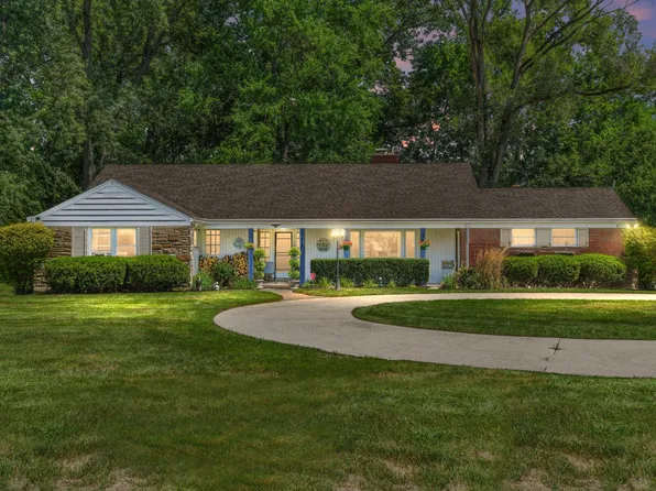 25420 Mulberry Dr, Southfield, MI 48033