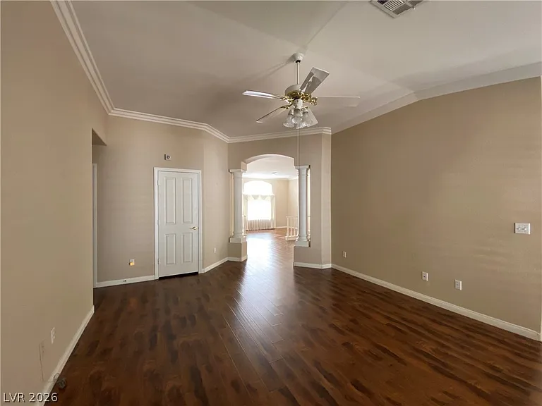 7816 Waterfalls Ave — Photo 9