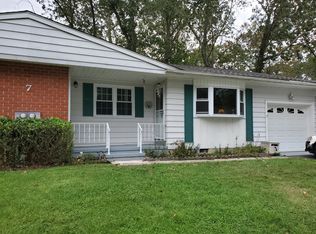 7 Nebraska Dr #A, Whiting, NJ 08759