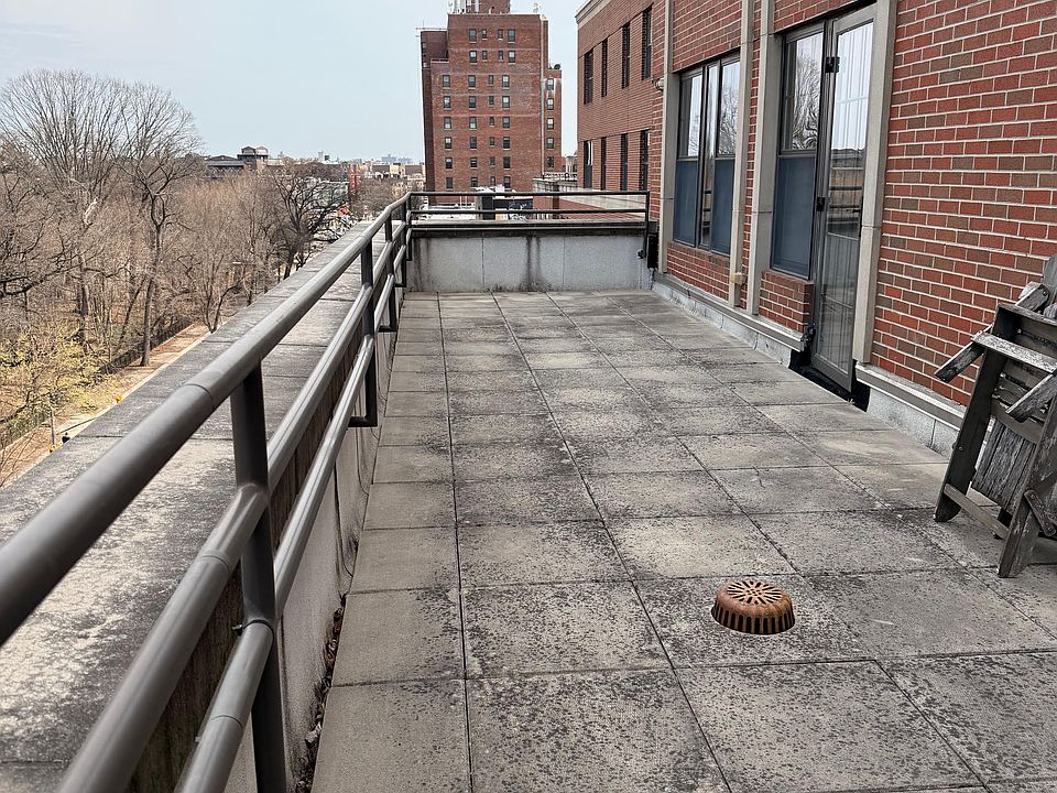 1st image of 123 Parkside Ave APT 6M
