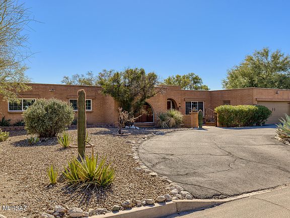 3rd image of 7540 E Sabino Vista Dr