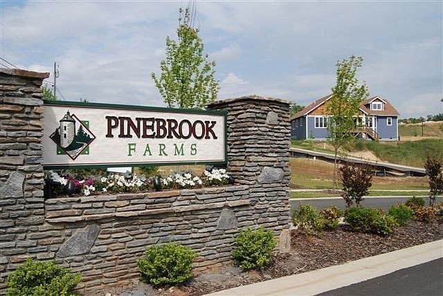 Welcome to Pinebrook Farms