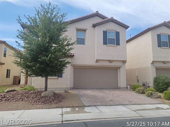2nd image of 343 Botanic Gardens Dr