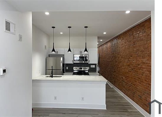 3rd image of 2810 N 22nd St #A