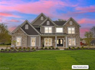 21015 Park Ridge Xing #31, Strongsville, OH 44149