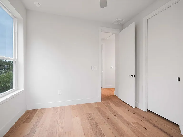 4513 S 3rd St #2 — Photo 24