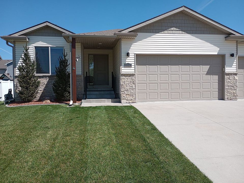 1st image of 9540 S 72nd St