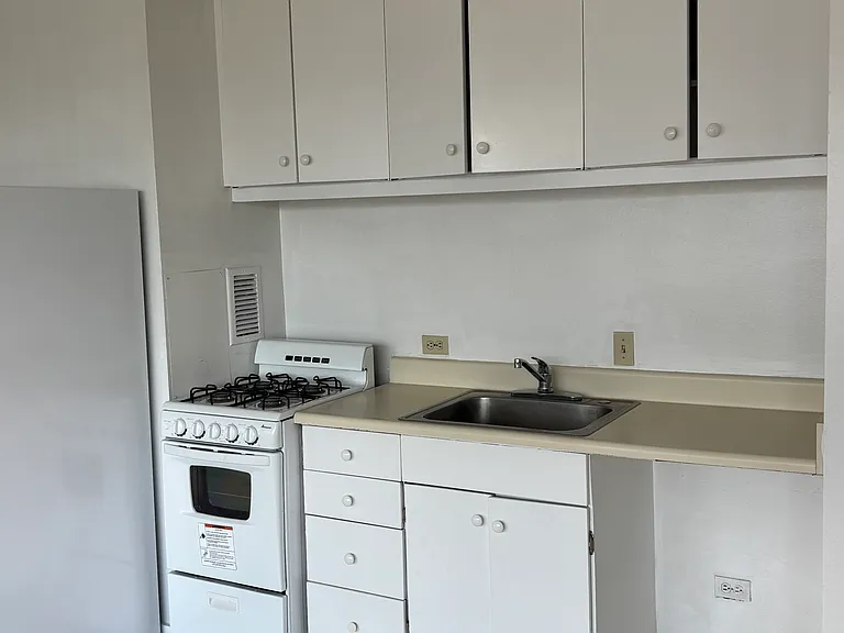 1550 Wilder Ave #A1304 — Photo 10