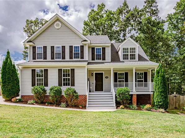 11680 Oakrise Pl, New Kent, VA 23124