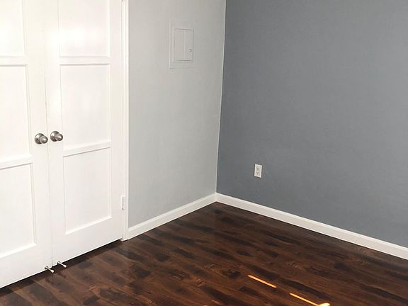 3rd image of 4333 Alabama St
