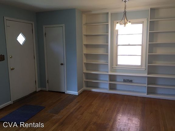 2nd image of 4544 Greenwood Dr #A