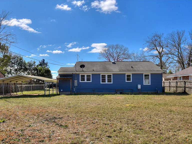 302 Burgess Dr — Photo 30