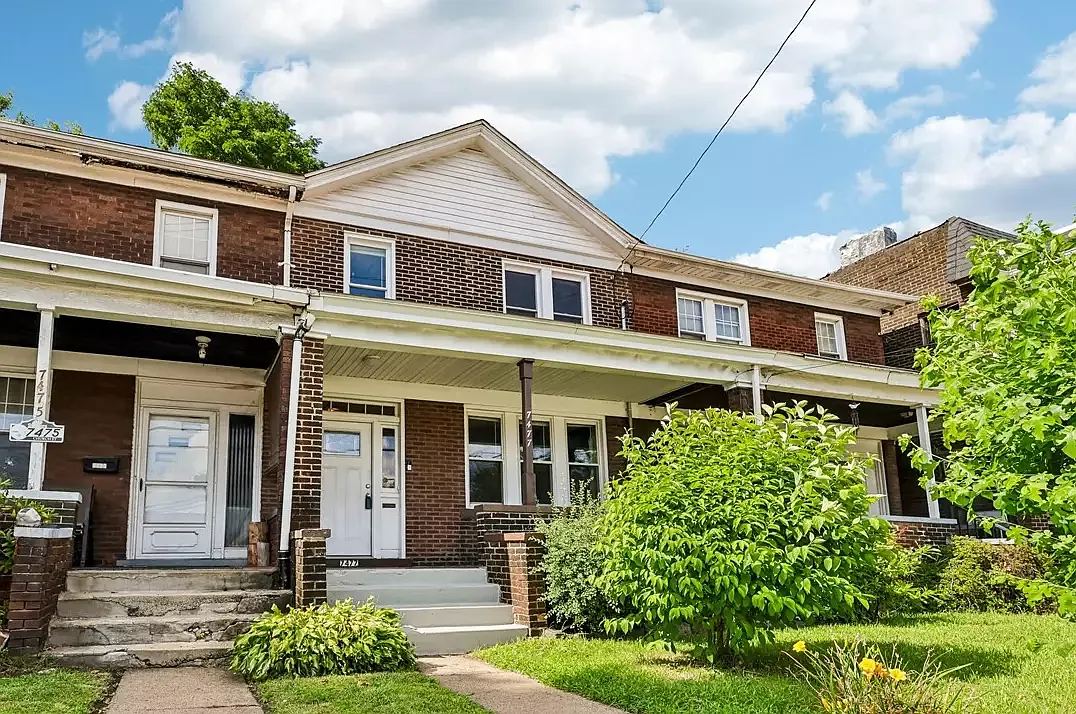 3 bed, $1,700 — Photo 1