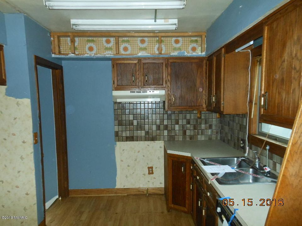 1st image of 1827 Blandford Ave SW