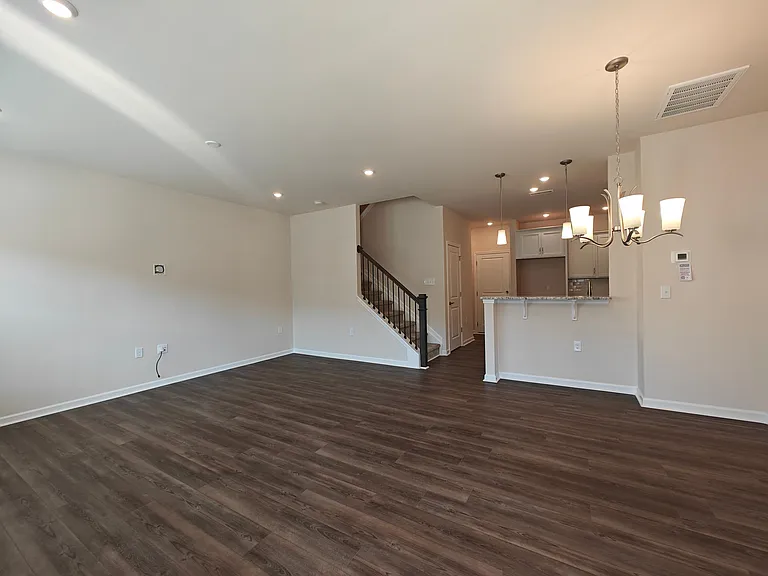320 Ribbon Rail St — Photo 3