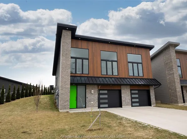 2 Riverview Dr, Chatham Kent, ON N7M 6G5