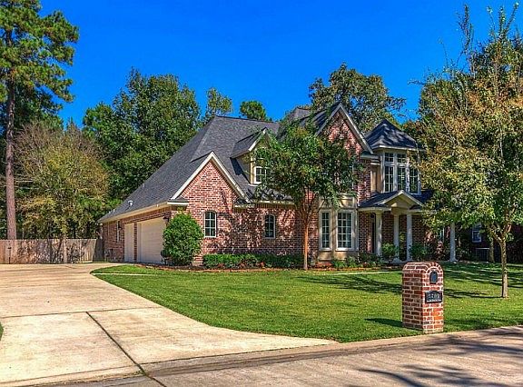 3rd image of 3508 Woods Estate Dr