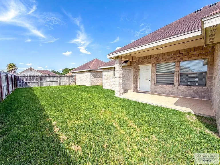 4622 Jerrys Way — Photo 17