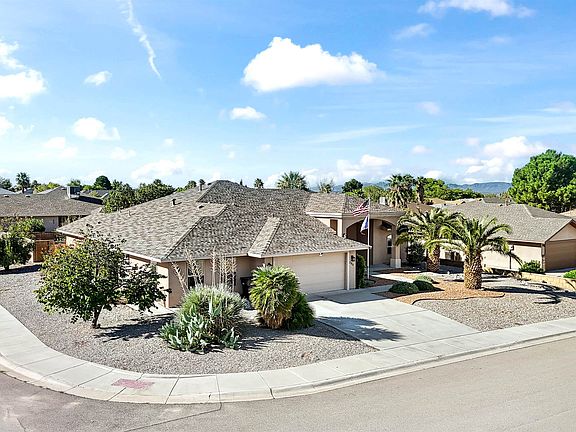 2nd image of 384 Casa De Suenos