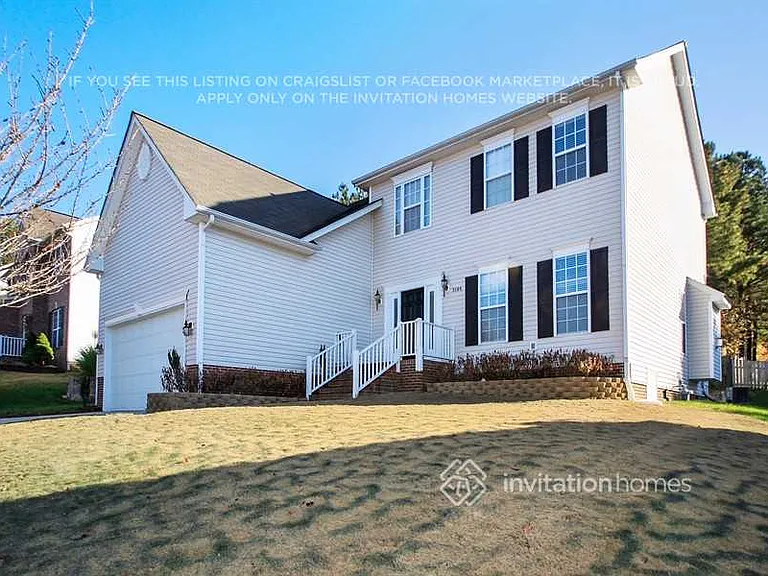 3108 Gross Ave — Photo 2