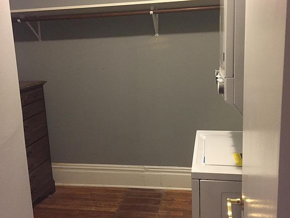 4th image of 345 Ramsey St APT B