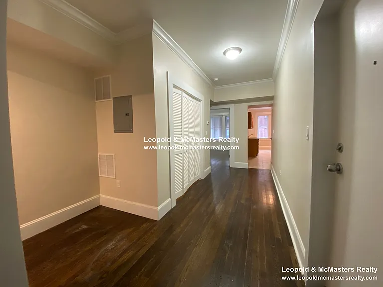 12 Short St #5 — Photo 11