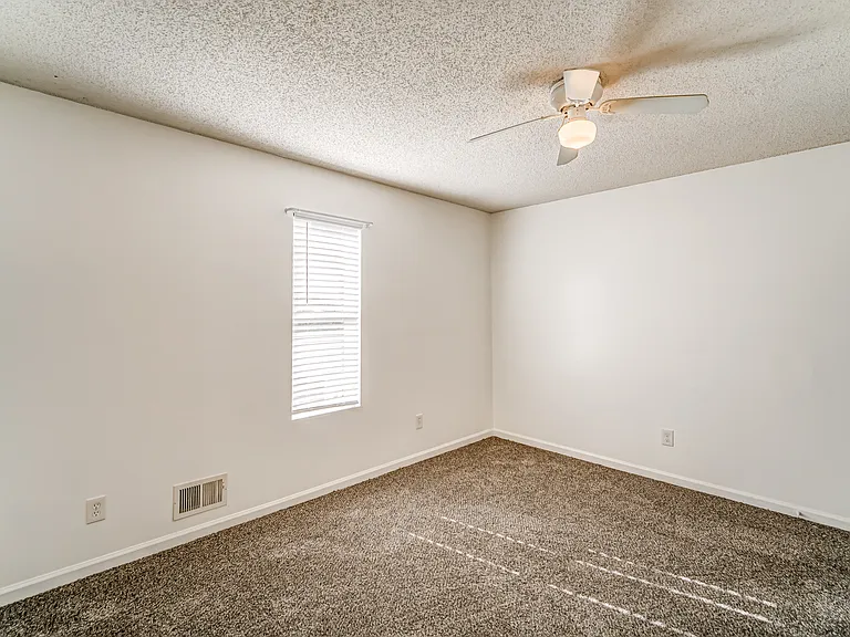 4355 E Paulding Dr — Photo 20