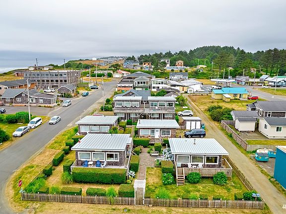 5th image of 17 S 1st Street #4