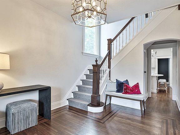 4th image of 2611 Perkins Ln