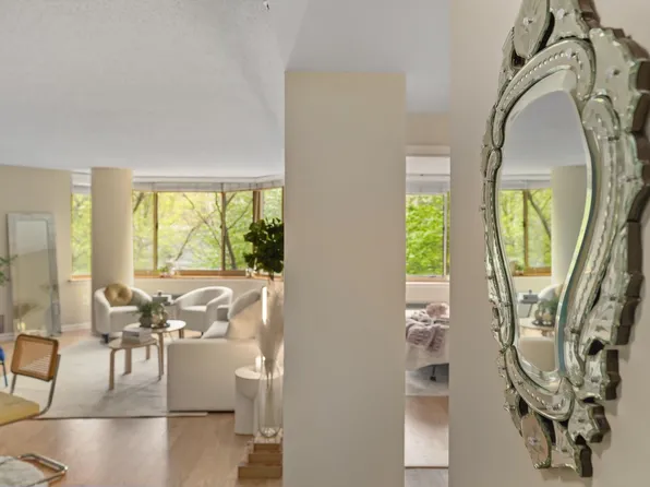 1 2nd St APT 202, Jersey City, NJ 07302