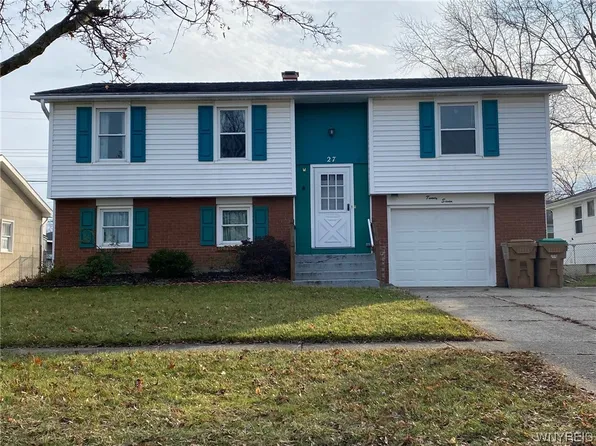 27 Gregory Ct, Depew, NY 14043