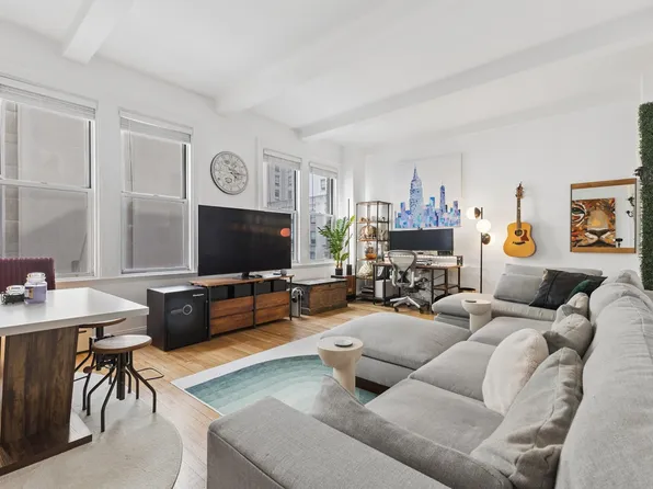 66 Madison Avenue image 1 of 9