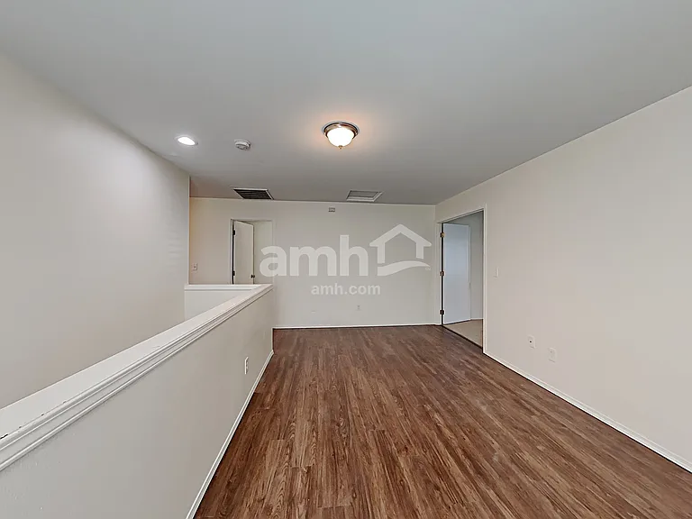 18704 94th Avenue Ct E — Photo 12
