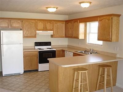 5th image of 817 Cobbler Ln E #819